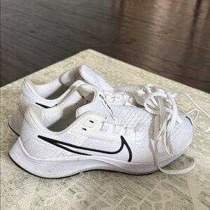 Nike Air Zoom Pegasus 38 - women’s 6.5
